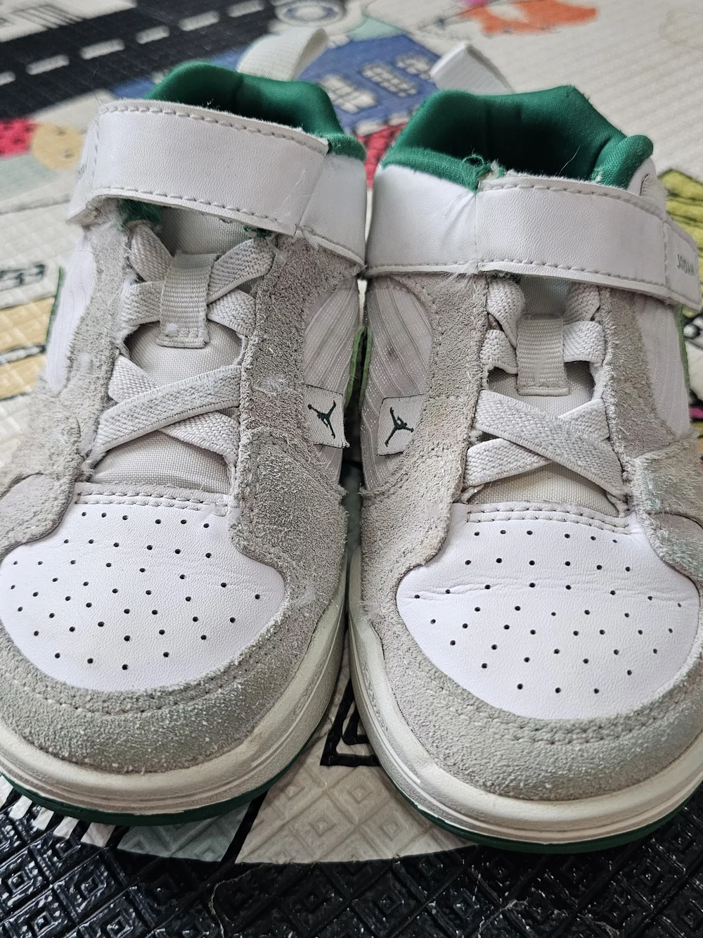 Jordan Kids' White & Green Low-Top Sneakers